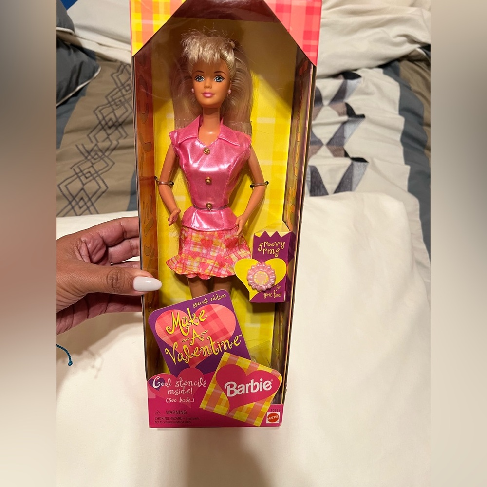 Barbie 1998 make a valentine barbie